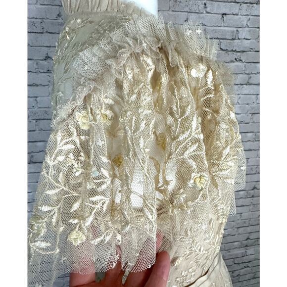 Needle & Thread Women’s Vintage Lace Wedding Dress/Gown Size 8 - Picture 4 of 14